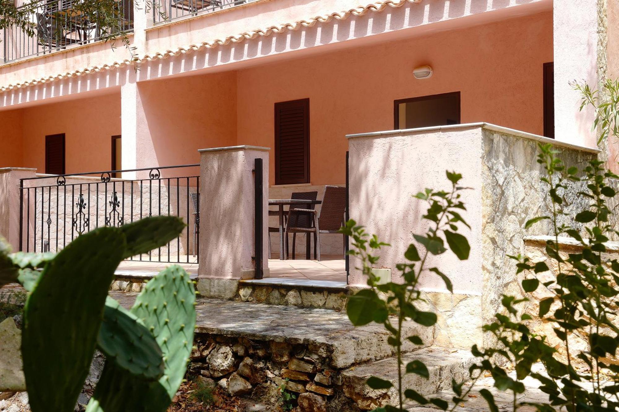 Cala Dell'Arena Bed & Breakfast Macari Exterior photo